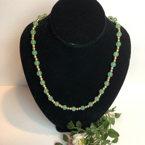 Jewelry - Green & Gold Long Beaded Costume Jewelry Necklace